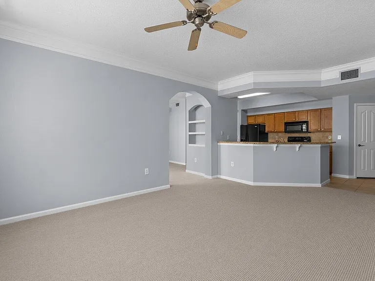 276 Murcia Dr #213 — Photo 8