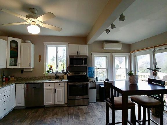 Large renovated kitchen