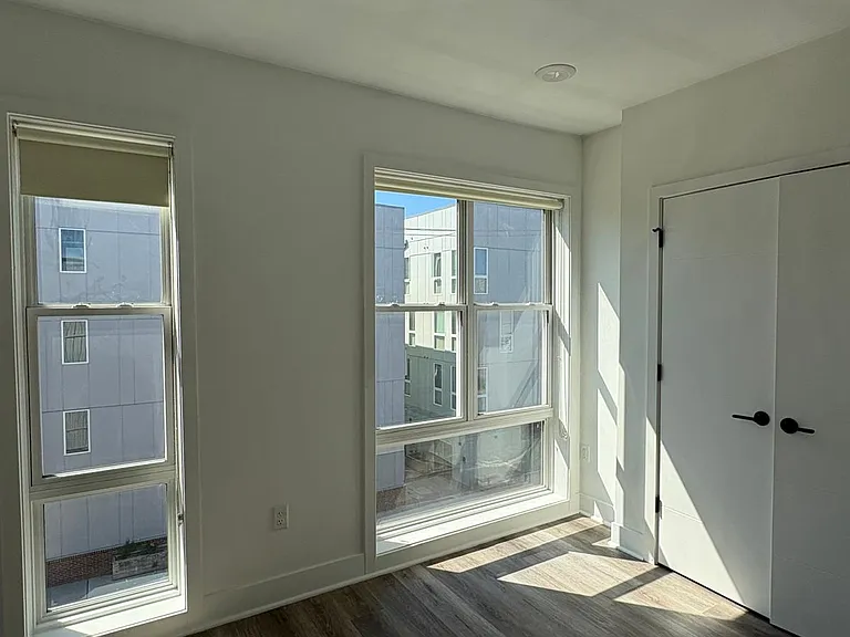 330 Cecil B. Moore Ave — Photo 59