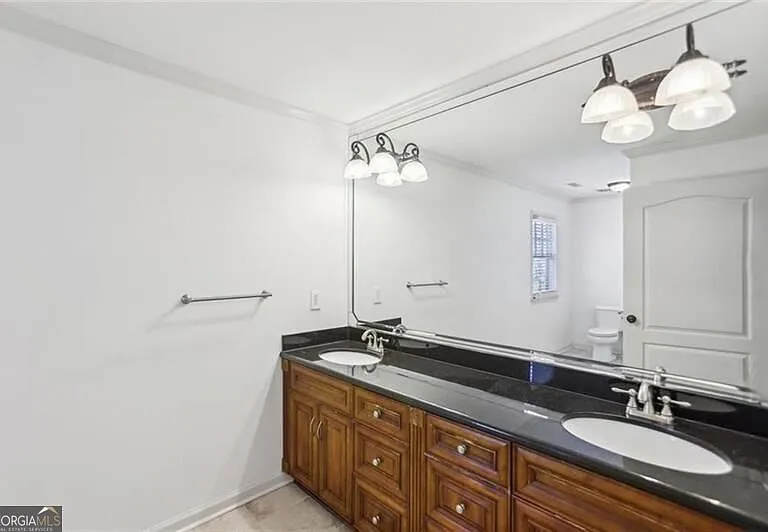 2108 Main St NW — Photo 12