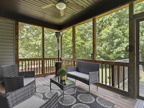 180 Lime Creek Ln, Chelsea, AL 35043
