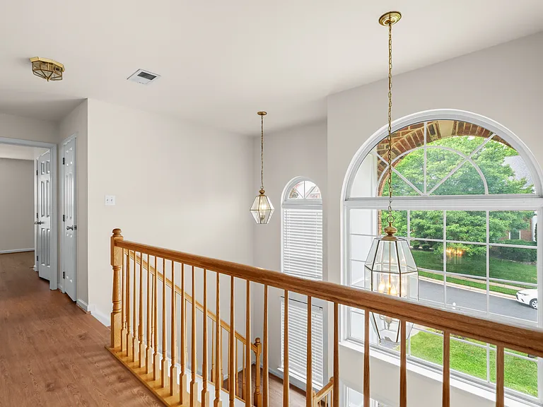 7707 White Willow Ct — Photo 18