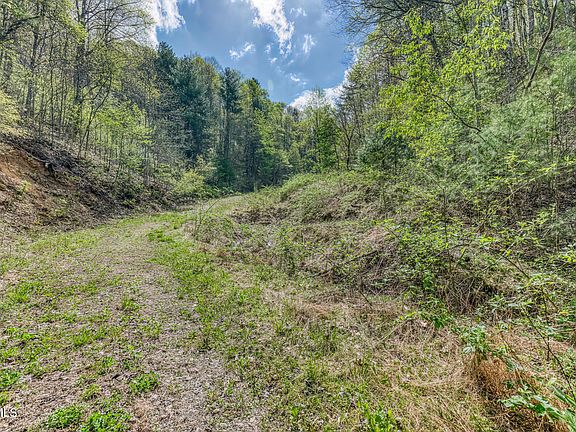 4th image of T Greer Rd