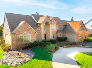 12263 Howland Park Dr, Plymouth, MI 48170