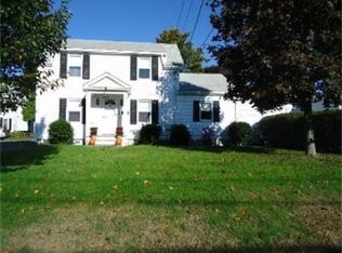 3 Plympton St, Woburn, MA 01801