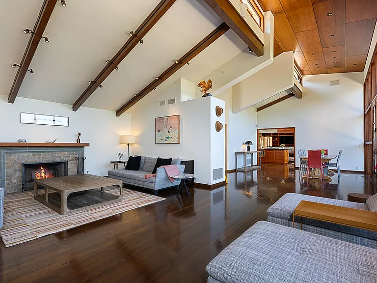 622 Cowles Rd — Photo 6