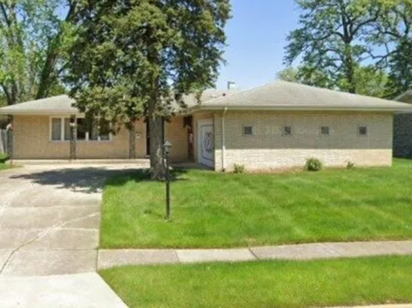 1720 W 54th Ave, Merrillville, IN 46410