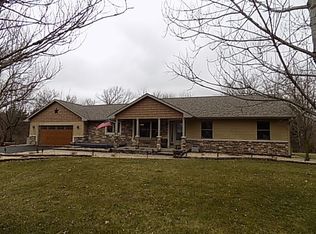 2648 N 3739th Rd, Sheridan, IL 60551