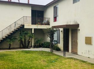 972 Valencia St #4, Costa Mesa, CA 92626