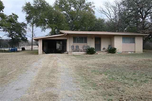 1st image of 607 County Road 131