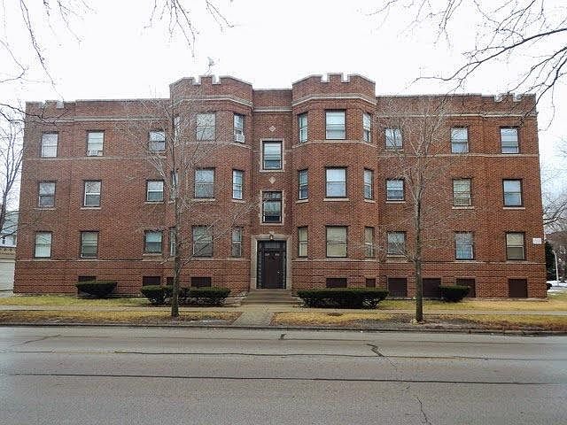 1st image of 937 N Austin Blvd #3N