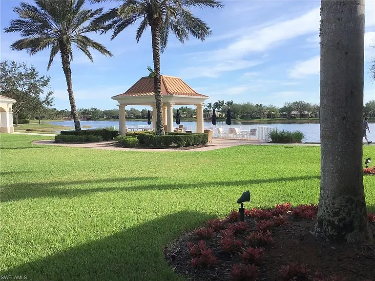 7310 Salerno Ct — Photo 39
