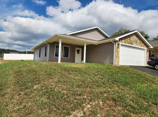 225 Spring Meadow Dr, Wytheville, VA