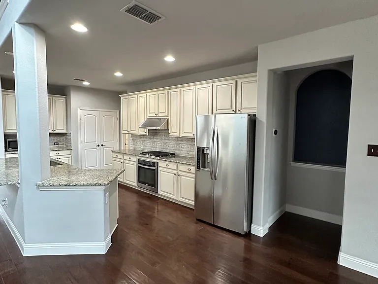 1812 Jace Dr — Photo 8