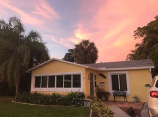701 NE 34th St, Oakland Park, FL 33334