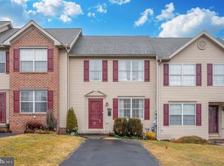 128 Zachary Dr, Hanover, PA 17331
