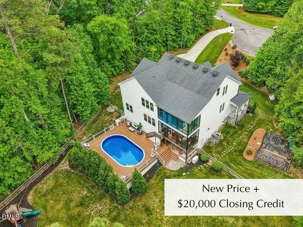 66 Romie Ct, Pittsboro, NC 27312