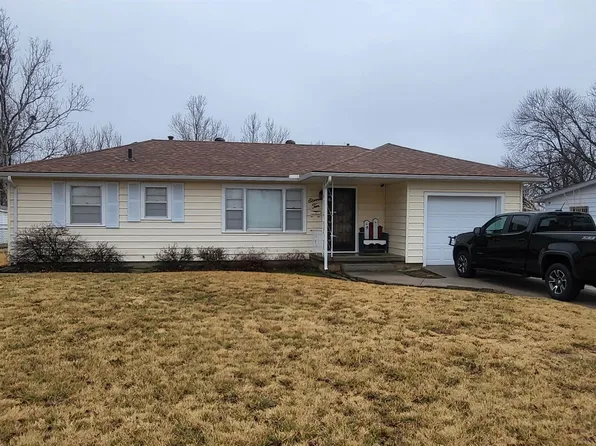 1110 Lyndon Rd, McPherson, KS 67460