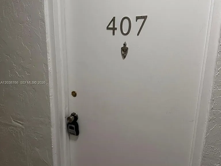 17570 Atlantic Blvd #407 — Photo 10