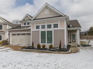 13112 Northpointe Cir, Strongsville, OH 44136