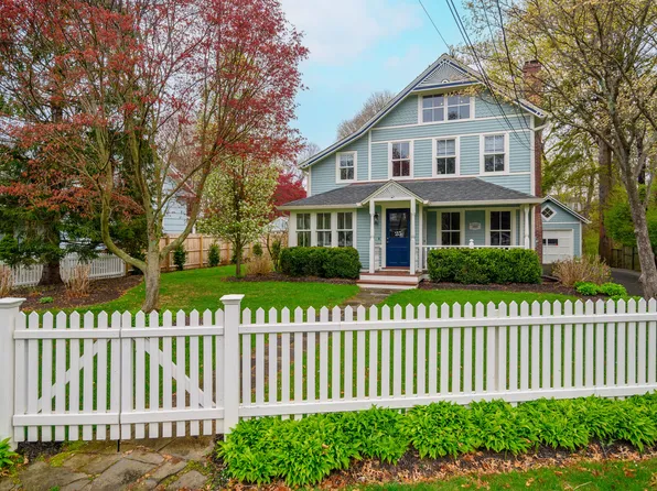 25 Evergreen Ave, Westport, CT 06880