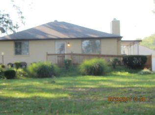 3804 S Park Rd, Louisville, KY 40229