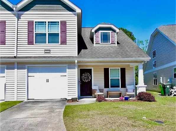 223 Walton Dr, New Bern, NC 28562