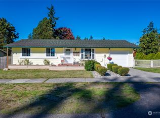 646 NW Dory Dr, Oak Harbor, WA 98277