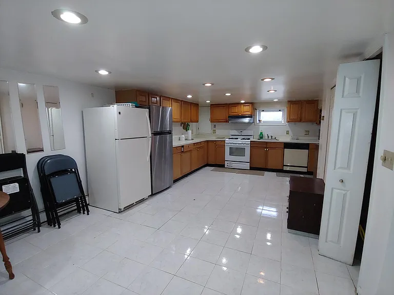 1243 E Randolph Rd — Photo 8
