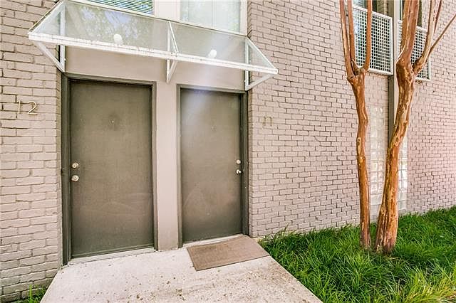 1st image of 4242 Buena Vista St APT 11