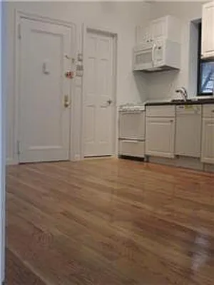 Rented by AJ Clarke | media 13