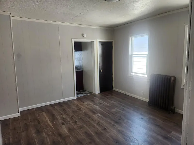 322 S 2nd St #2 — Photo 10