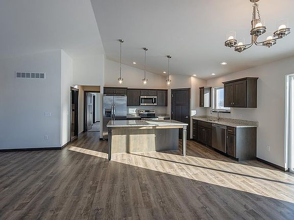 5th image of 223 EVELYN COURT #FO57