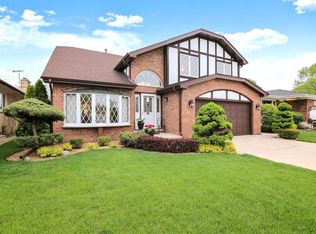 1507 Marguerite St, Park Ridge, IL 60068