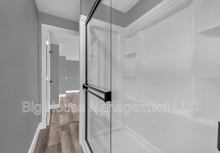 1725 Hollins St #2 — Photo 10