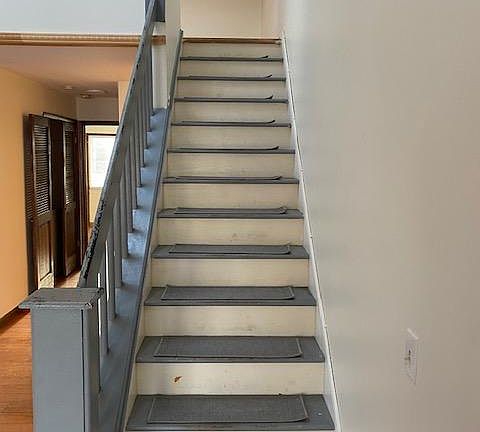5th image of 54 Dana Ave Floor 2