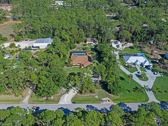 4th image of 25187 Pinson Dr