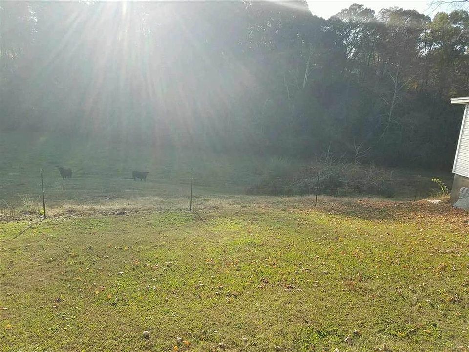 2nd image of 3182 Reeds Chapel Rd