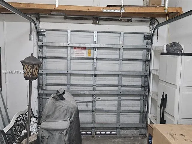 16216 SW 103rd Ter — Photo 3