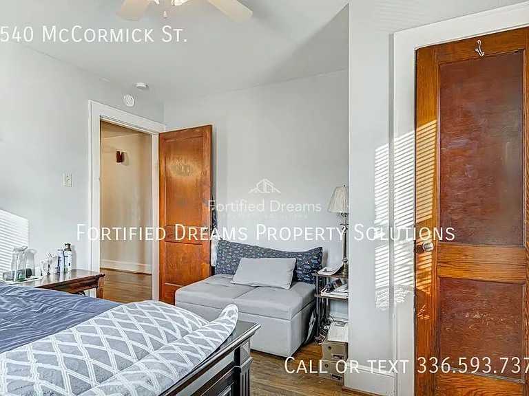 1540 McCormick St — Photo 11