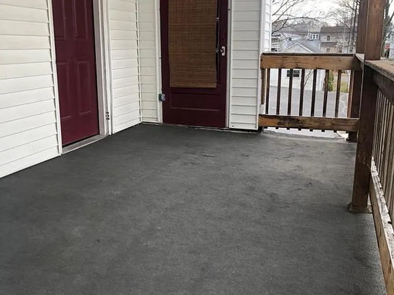 116 E Locust St #2 — Photo 2