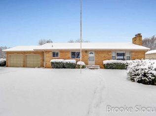 6491 Orchid Dr, Jenison, MI 49428
