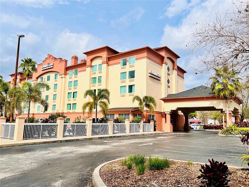1st image of 3000 Maingate Ln #412