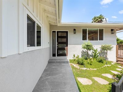 14880 Jadestone Dr, Sherman Oaks, CA, 91403