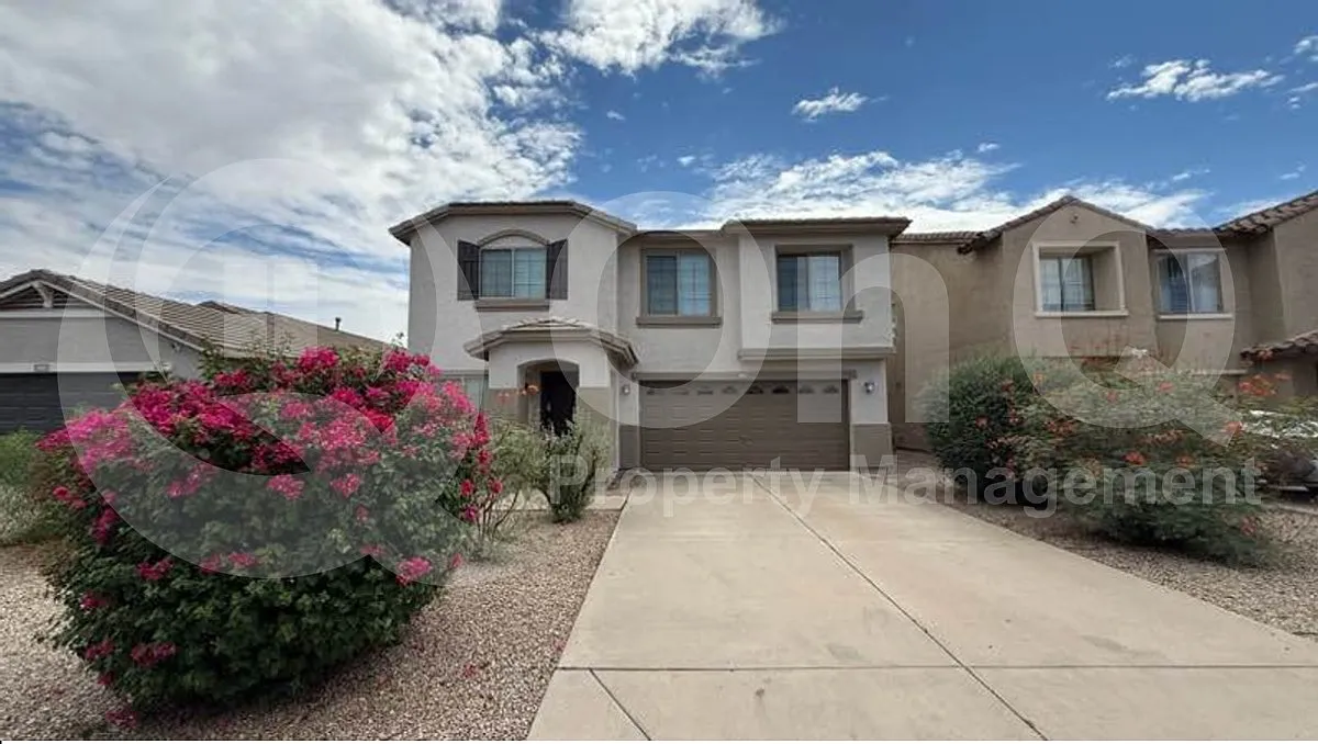 4 bed, 2.5 bath, 2321 sqft, $2,099 — Photo 1