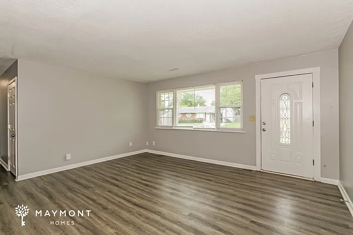 11559 Fremantle Dr — Photo 2