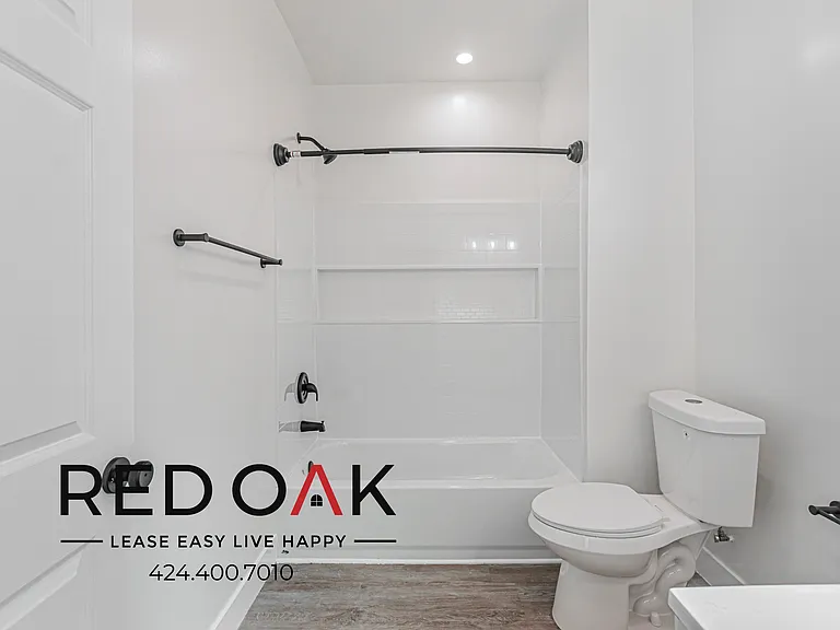 400 Western Ave #9 — Photo 12