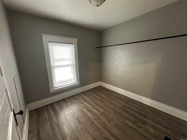 428 S Meadow St — Photo 12