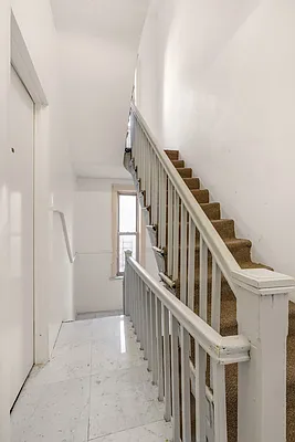 Rented by Compass | media 11