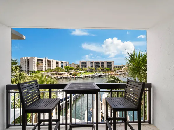 2687 N Ocean Boulevard #303, Boca Raton, FL 33431